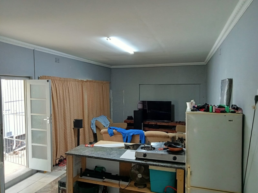 3 Bedroom Property for Sale in Cambridge Eastern Cape